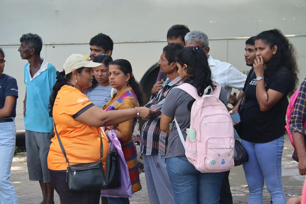 As part of the global 16 Days of Activism Against Gender-Based Violence, UNFPA Sri Lanka, in collaboration with the National Transport Commission and other partners, launched a sticker campaign at the Bastian Mawatha Bus Terminal in Colombo. 