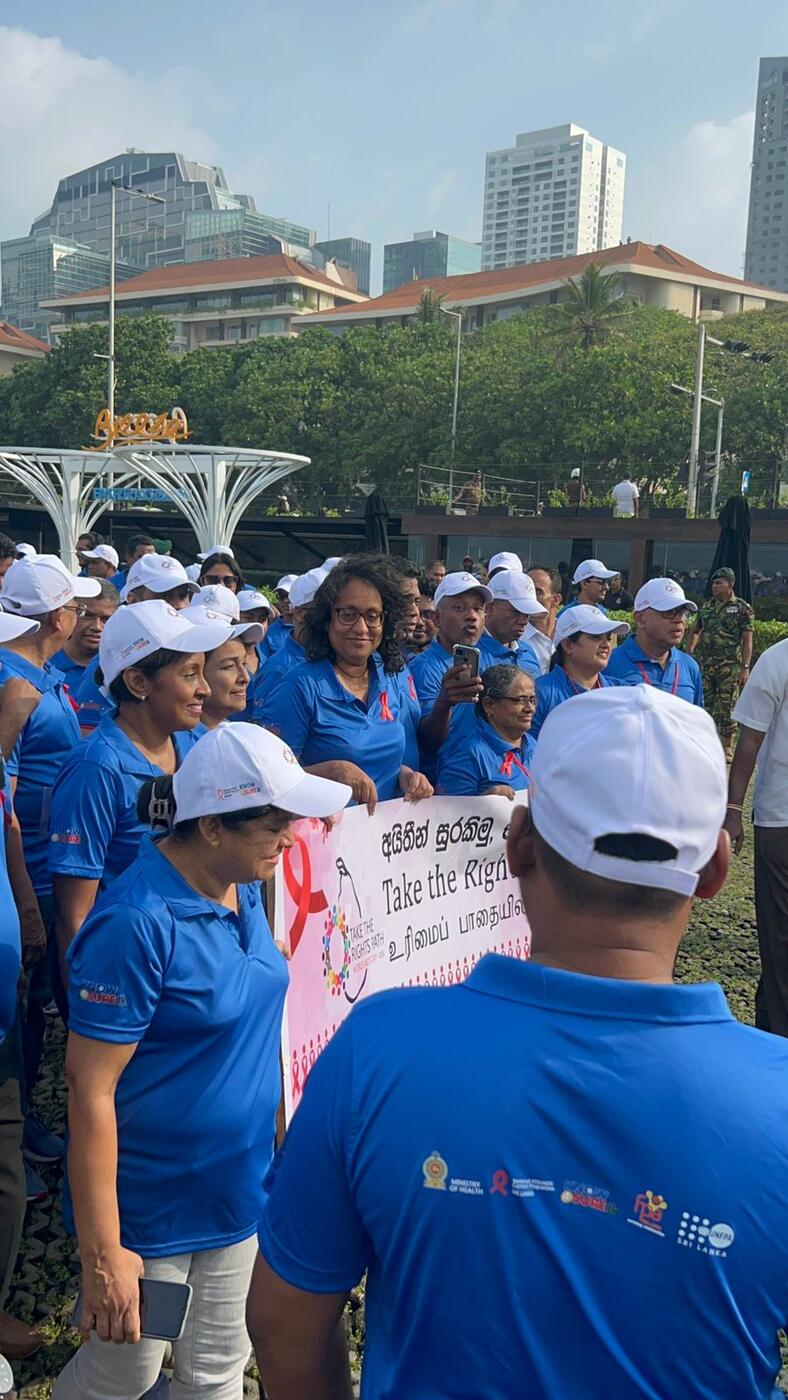 On World AIDS Day, UNFPA Sri Lanka collaborated with the annual National STD/AIDS Control Programme walk to raise awareness, promote action, and challenge the stigma surrounding HIV.