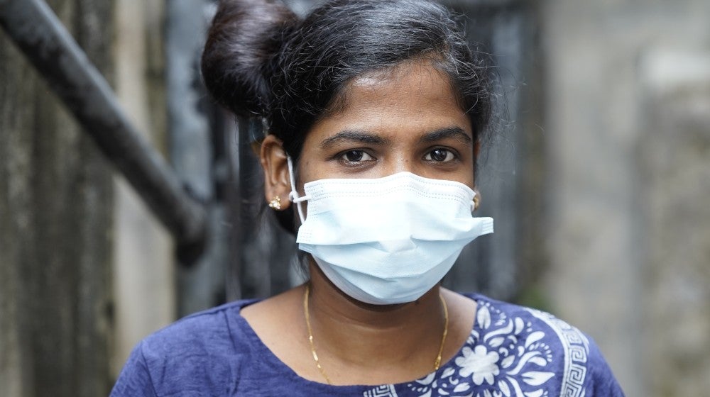 A portrait of a Sri Lankan woman