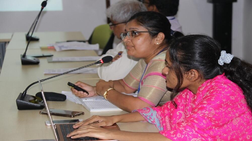 UNFPA Sri Lanka held a consultation on the Voluntary National Survey 