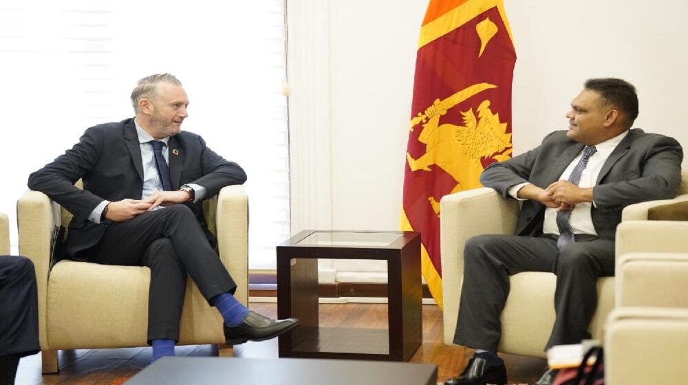 UNFPA Asia Pacific Regional Director meets with Sri Lanka’s State Minister of Finance