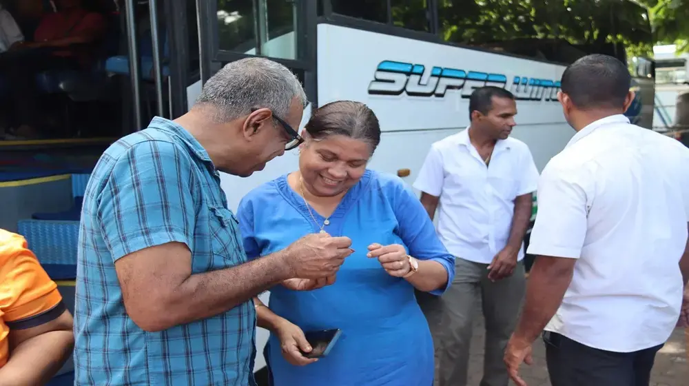 UNFPA Sri Lanka Launches Sticker Campaign to Combat Harassment in Public Transport